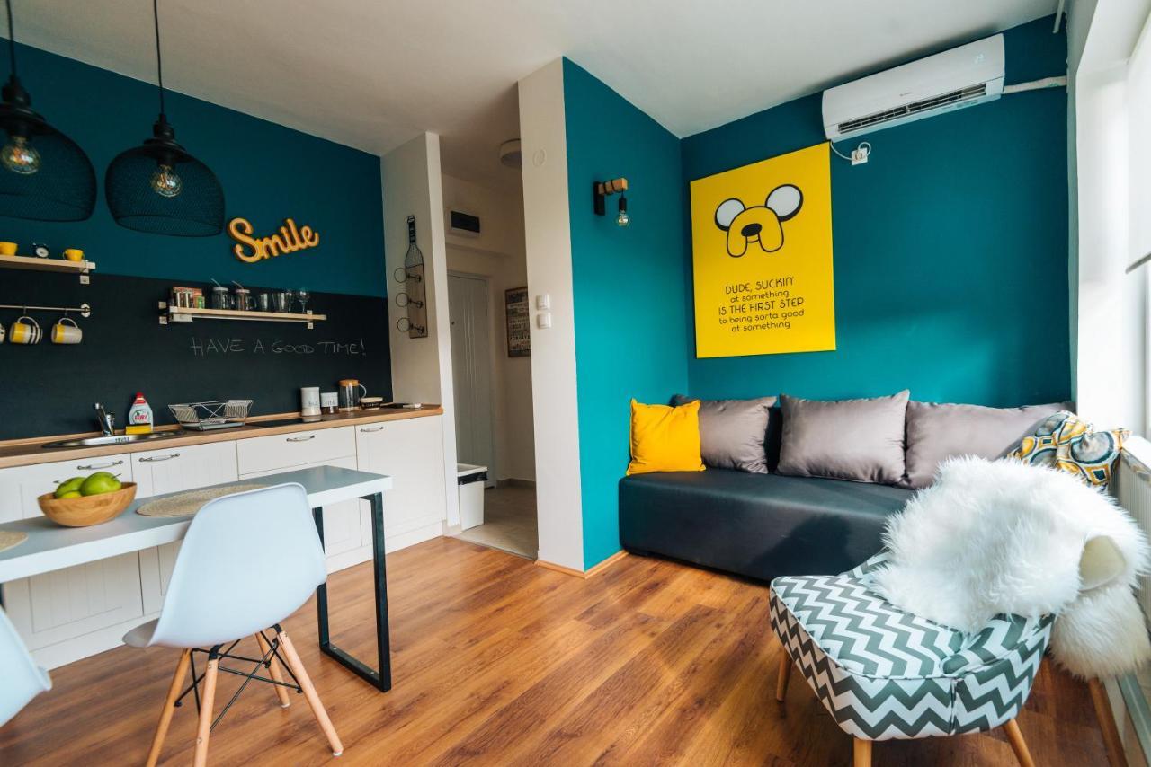 Smile Apartment